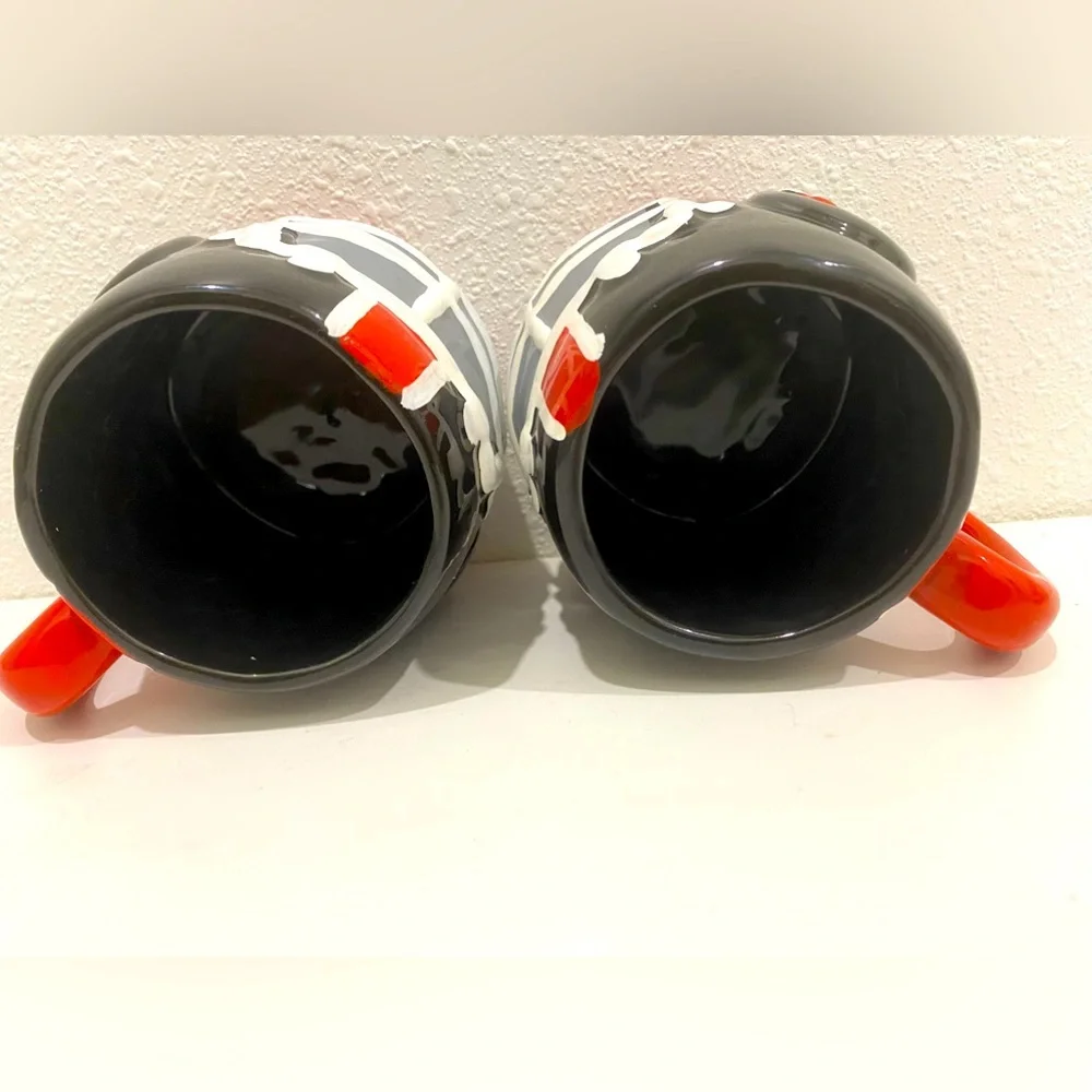 Vintage 1992 Handpainted Original E&B Giftware Ceramic Football Helmet Mugs (2) - Picture 5 of 8